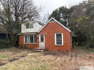 2321 Dundeen Street, Charlotte, NC 28216