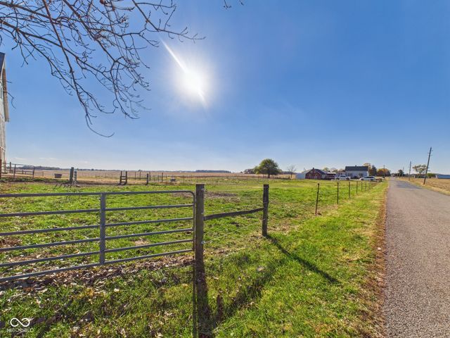 7257 W 100 N, Anderson, IN 46011