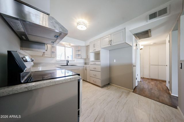 5410 E UNIVERSITY Drive, Mesa, AZ 85205