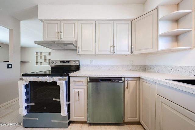 5410 E UNIVERSITY Drive, Mesa, AZ 85205