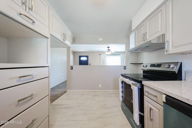 5410 E UNIVERSITY Drive, Mesa, AZ 85205