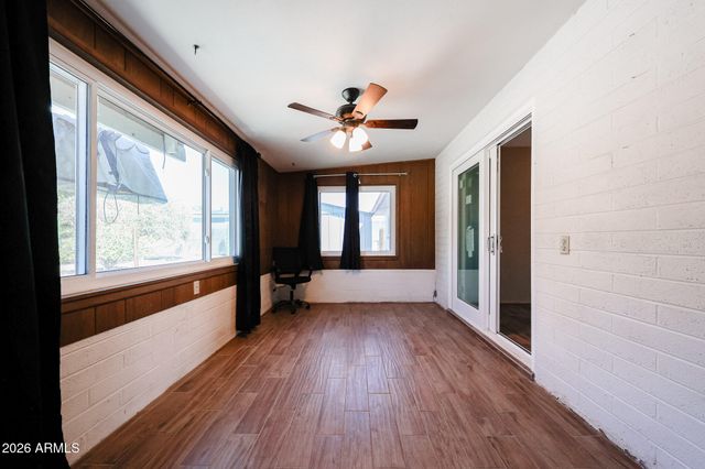 5410 E UNIVERSITY Drive, Mesa, AZ 85205