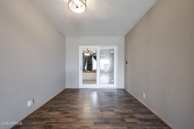 5410 E UNIVERSITY Drive, Mesa, AZ 85205