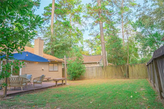 36 S High Oaks Circle S, The Woodlands, TX 77380