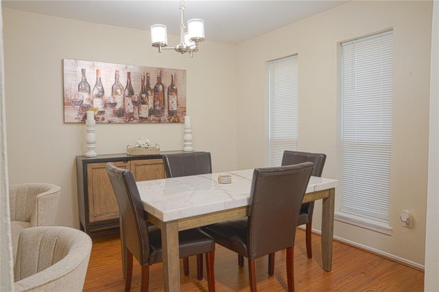36 S High Oaks Circle S, The Woodlands, TX 77380