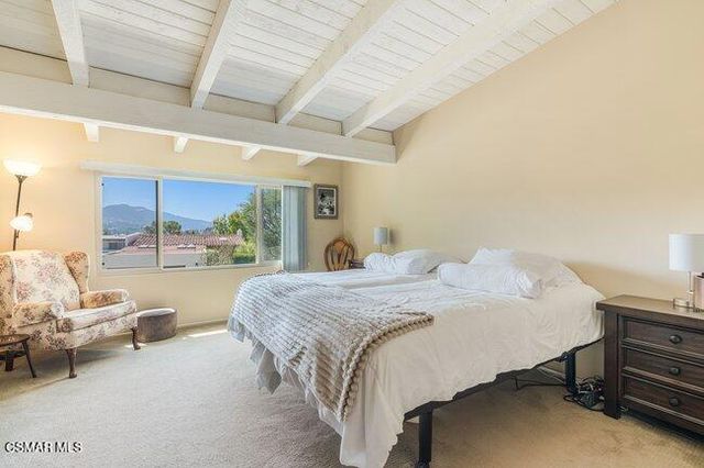784 N Woodlawn Drive, Thousand Oaks, CA 91360