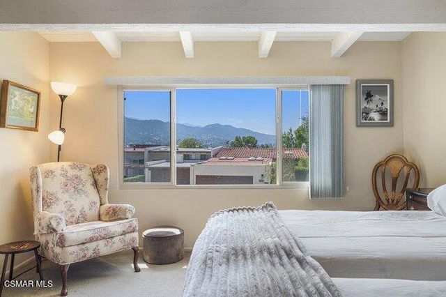 784 N Woodlawn Drive, Thousand Oaks, CA 91360