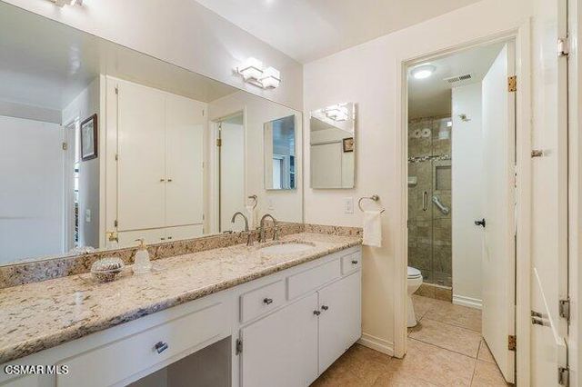 784 N Woodlawn Drive, Thousand Oaks, CA 91360