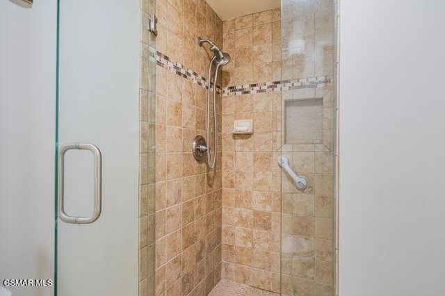 784 N Woodlawn Drive, Thousand Oaks, CA 91360