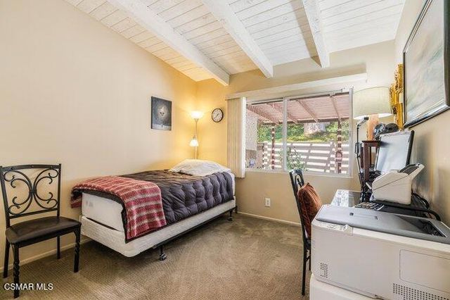 784 N Woodlawn Drive, Thousand Oaks, CA 91360
