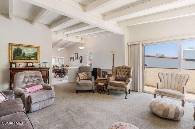 784 N Woodlawn Drive, Thousand Oaks, CA 91360
