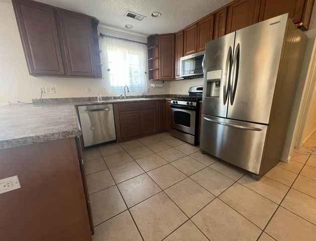 6116 Cloudcroft Road NW, Albuquerque, NM 87105