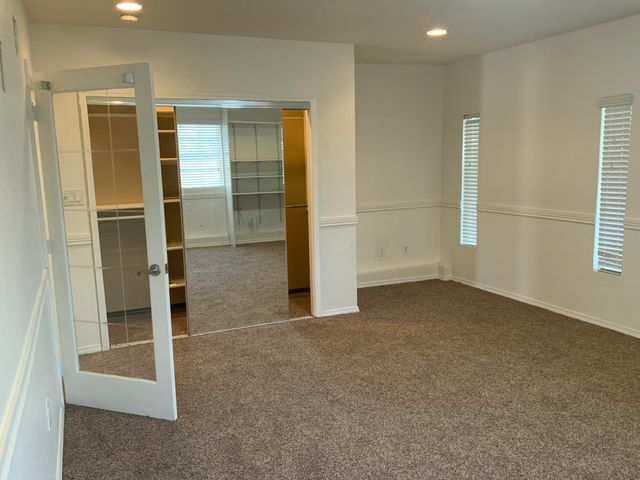 6116 Cloudcroft Road NW, Albuquerque, NM 87105