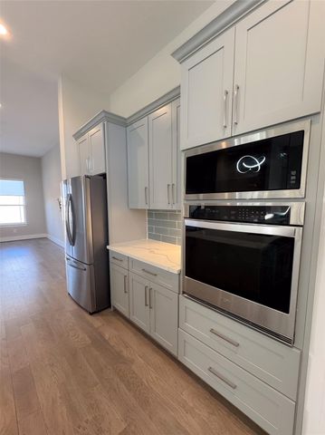 1611 Parker Street, Houston, TX 77007