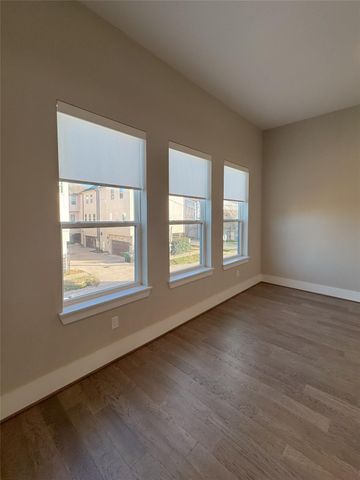 1611 Parker Street, Houston, TX 77007