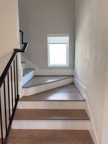 1611 Parker Street, Houston, TX 77007