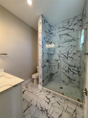 1611 Parker Street, Houston, TX 77007