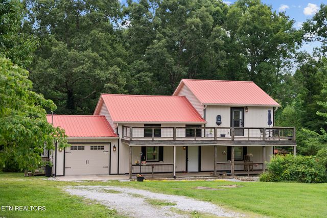 442 Bowman Loop, Crossville, TN 38571