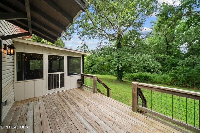 442 Bowman Loop, Crossville, TN 38571