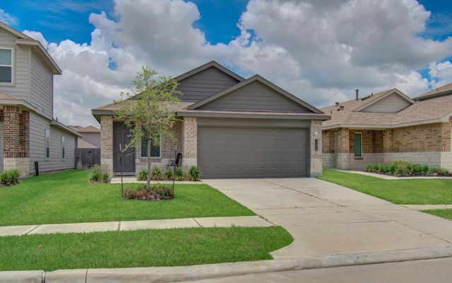 12319 Lariat Run Drive, Houston, TX 77014