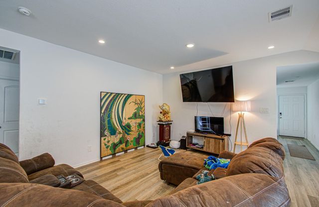 12319 Lariat Run Drive, Houston, TX 77014