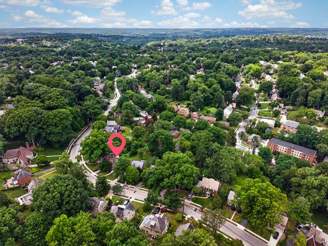 61 Roycroft AVENUE, Mt Lebanon, PA 15228