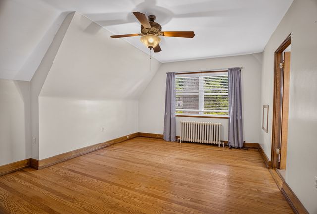 61 Roycroft AVENUE, Mt Lebanon, PA 15228