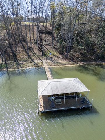 245 Cove Dr, Abbeville, AL 36310