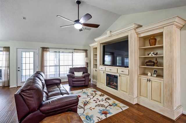 245 Cove Dr, Abbeville, AL 36310