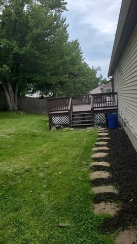 39 Westport Rd, Worcester, MA 01605