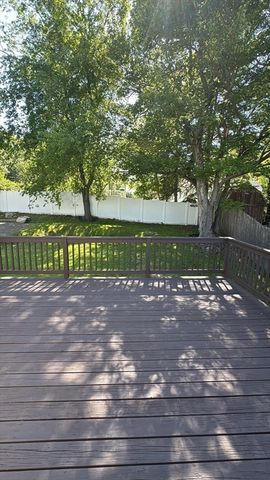 39 Westport Rd, Worcester, MA 01605