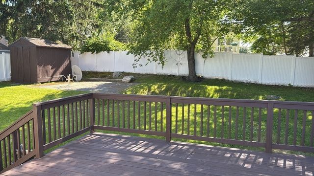39 Westport Rd, Worcester, MA 01605