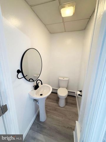 207 S SAINT JOHN ST, Schuylkill Haven, PA 17972