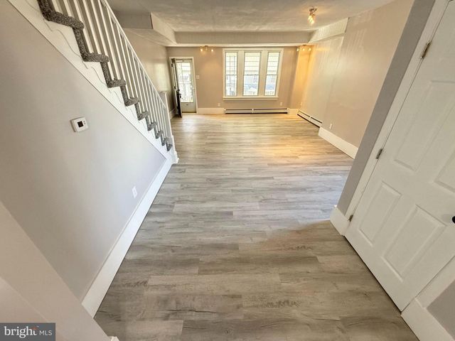 207 S SAINT JOHN ST, Schuylkill Haven, PA 17972