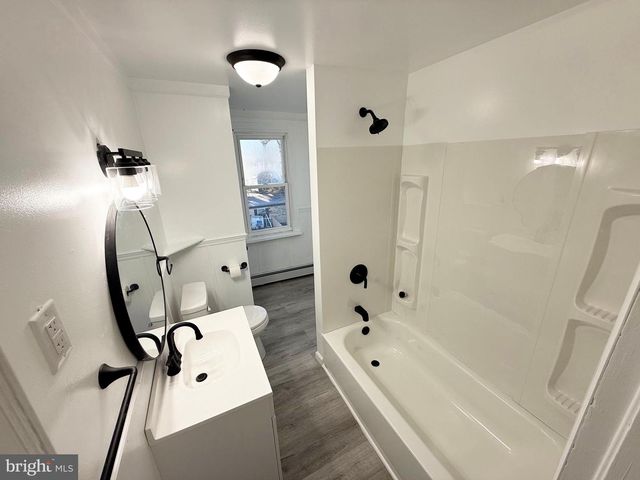 207 S SAINT JOHN ST, Schuylkill Haven, PA 17972