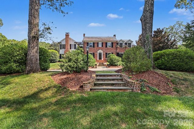 1401 Queens Road W, Charlotte, NC 28207