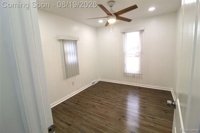 14622-14624 Huron Street, Taylor, MI 48180