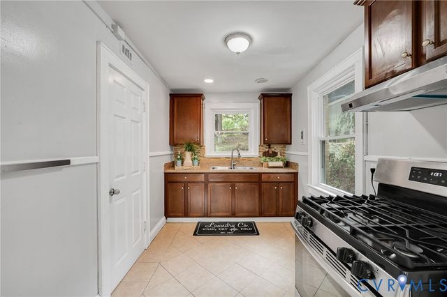 602 N 39th St, Richmond, VA 23223