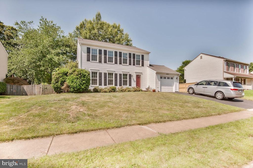 14617 LOCK DR, Centreville, VA 20120