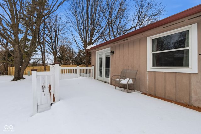 7303 Trestle Way Court, Indianapolis, IN 46256