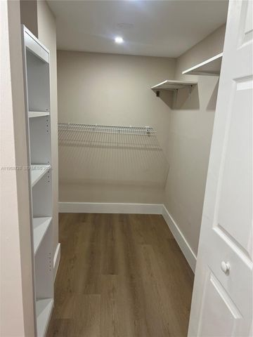 17021 N Bay Rd 124, Sunny Isles Beach, FL 33160