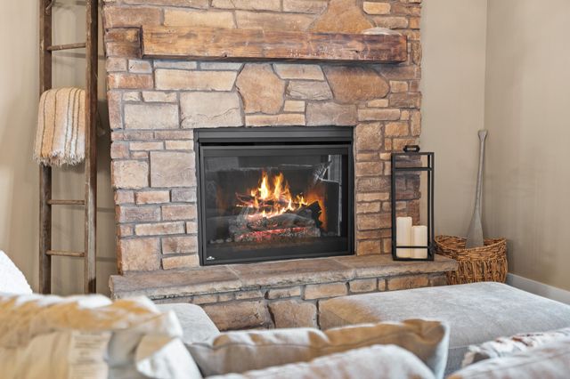 365 Green Cypress Lane, Shell Knob, MO 65747