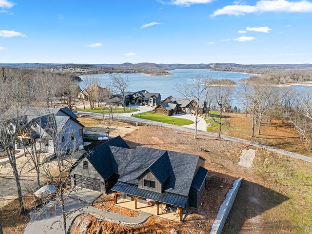 365 Green Cypress Lane, Shell Knob, MO 65747