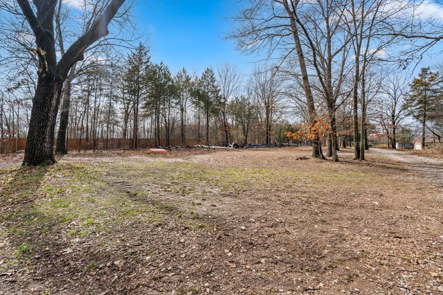 365 Green Cypress Lane, Shell Knob, MO 65747