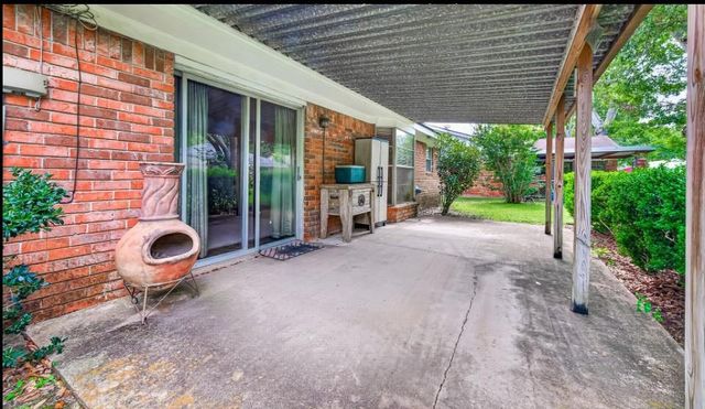 2220 Ripple Creek Drive, Rosenberg, TX 77471