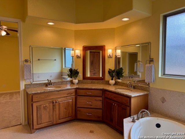 2712 Crest Ridge Drive, New Braunfels, TX 78132