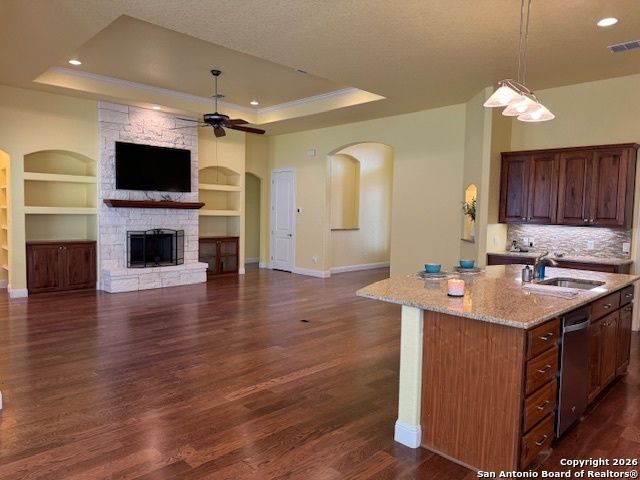 2712 Crest Ridge Drive, New Braunfels, TX 78132