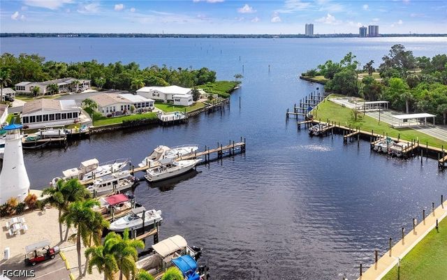 14525 Battery BEND, North Fort Myers, FL 33917