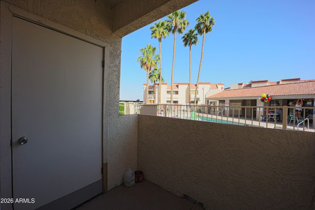 12123 W BELL Road 103, Surprise, AZ 85378