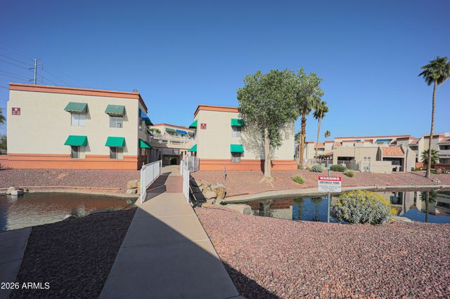 12123 W BELL Road 103, Surprise, AZ 85378
